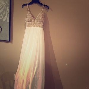 BEAUTIFUL PROM FORMAL DRESS